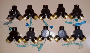 2 Way Bulb Holder With Pull on and Off Cord - 10 PCS
