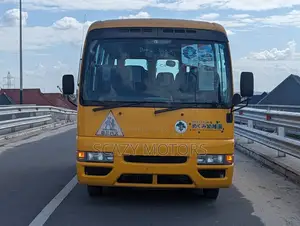 Nissan Civilian 2002 Yellow