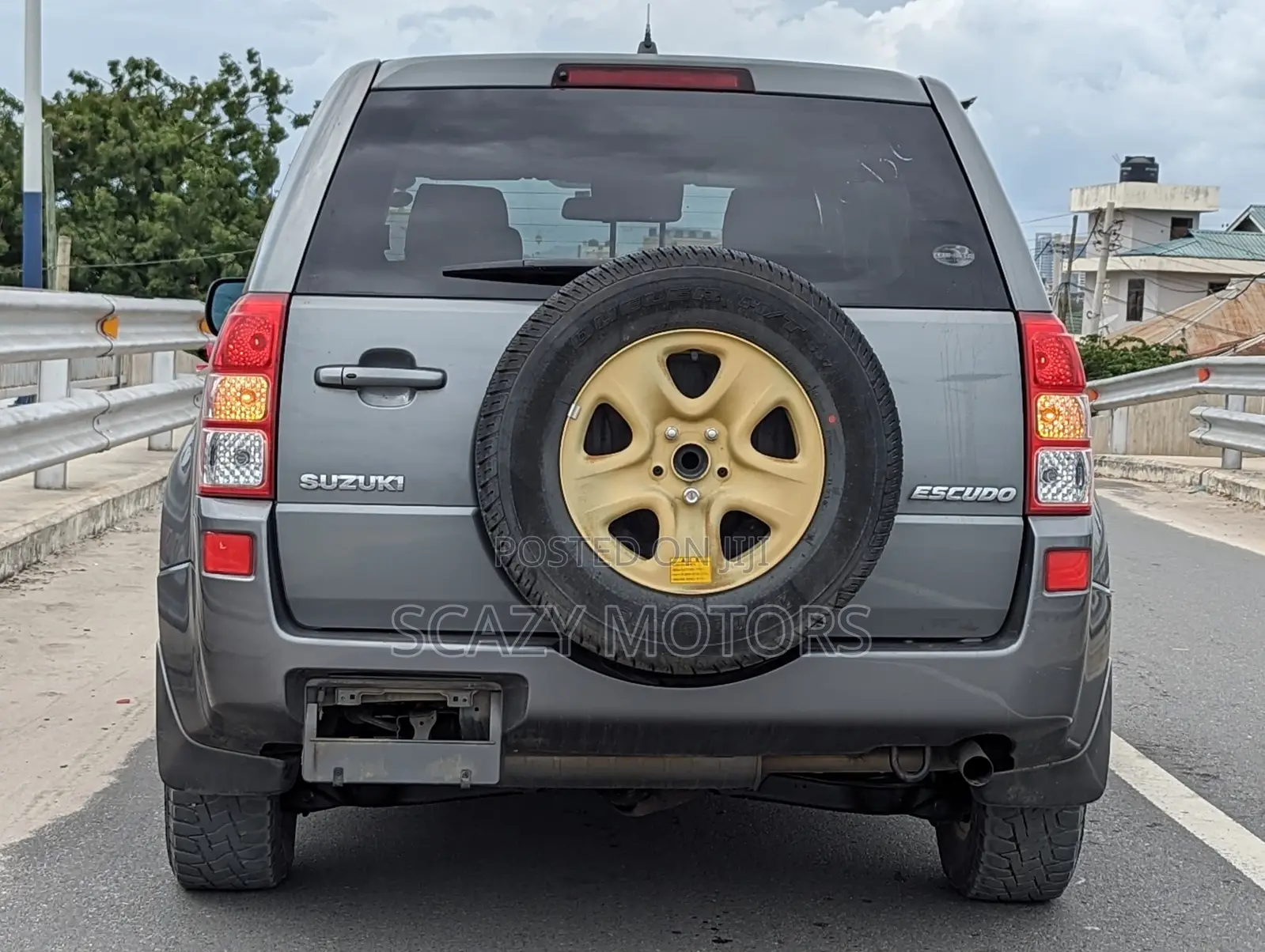 Suzuki Escudo 2008 Gray