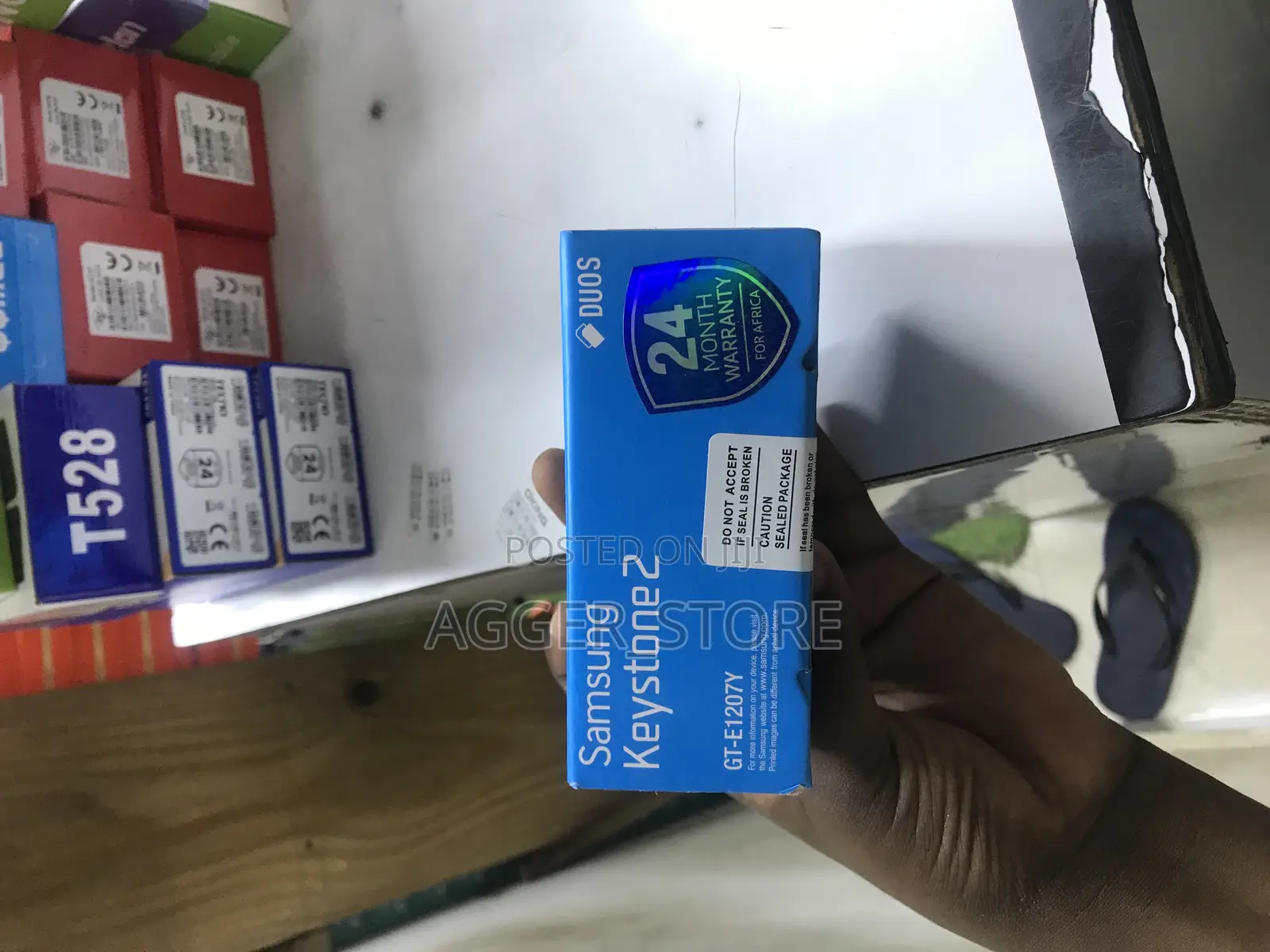 New Samsung GT-E1080 Black