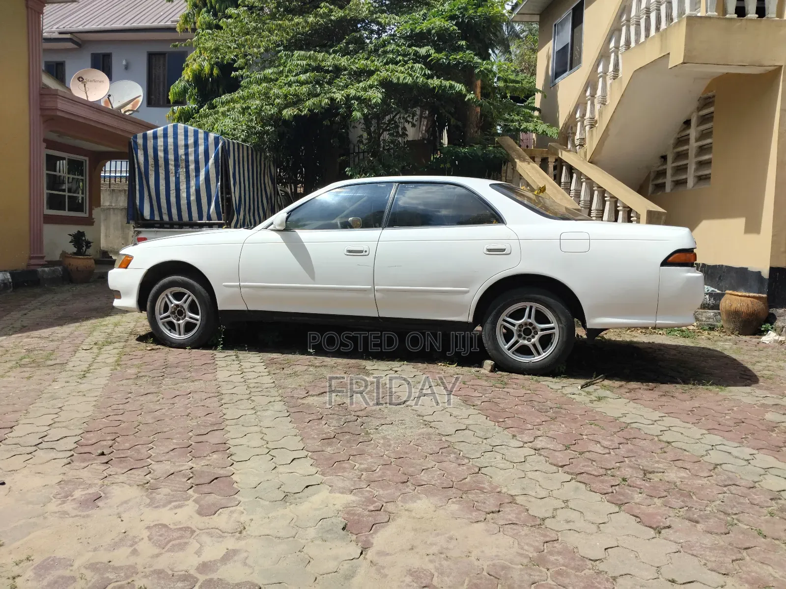 Toyota Mark II 1996 White