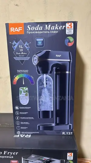 Soda Maker - Create Refreshing Drinks With BPA Free Bottle