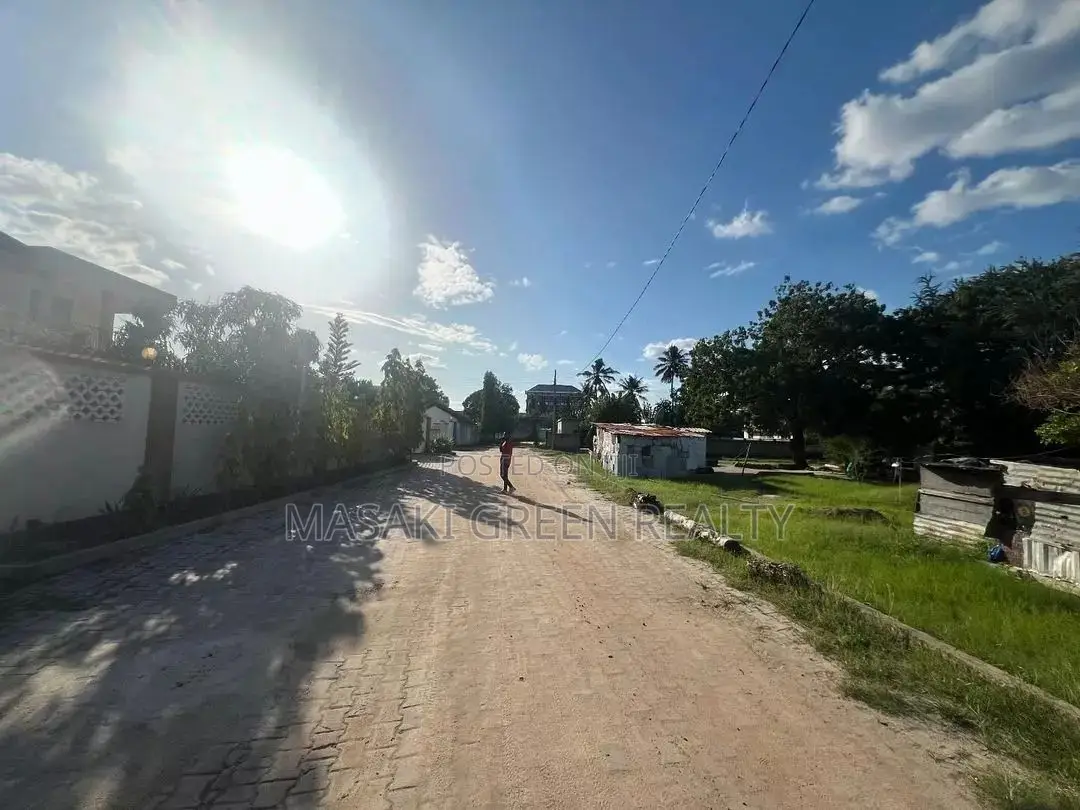 Plot for Sale at MBEZI BEACH Shoppers