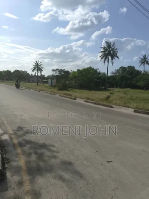 Eneo Sqmita 4241 Kibiashara Linauzwa Ml 850 Kunduchi Beach.