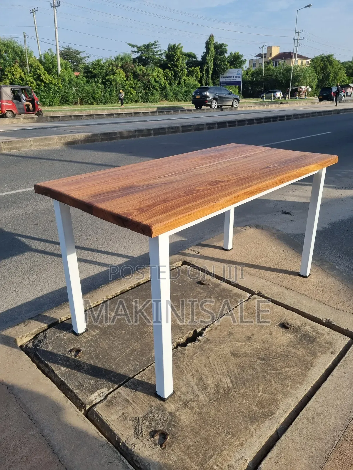 Dinner Table Nzuri Sana Simple Bei Yetu Ni Poa
