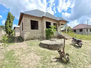 3bdrm House in Kiluvya Kwa Komba, Kinondoni for sale