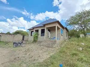 3bdrm House in Kiluvya Kwa Komba, Kinondoni for sale