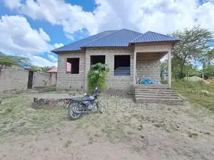 3bdrm House in Kiluvya Kwa Komba, Kinondoni for sale