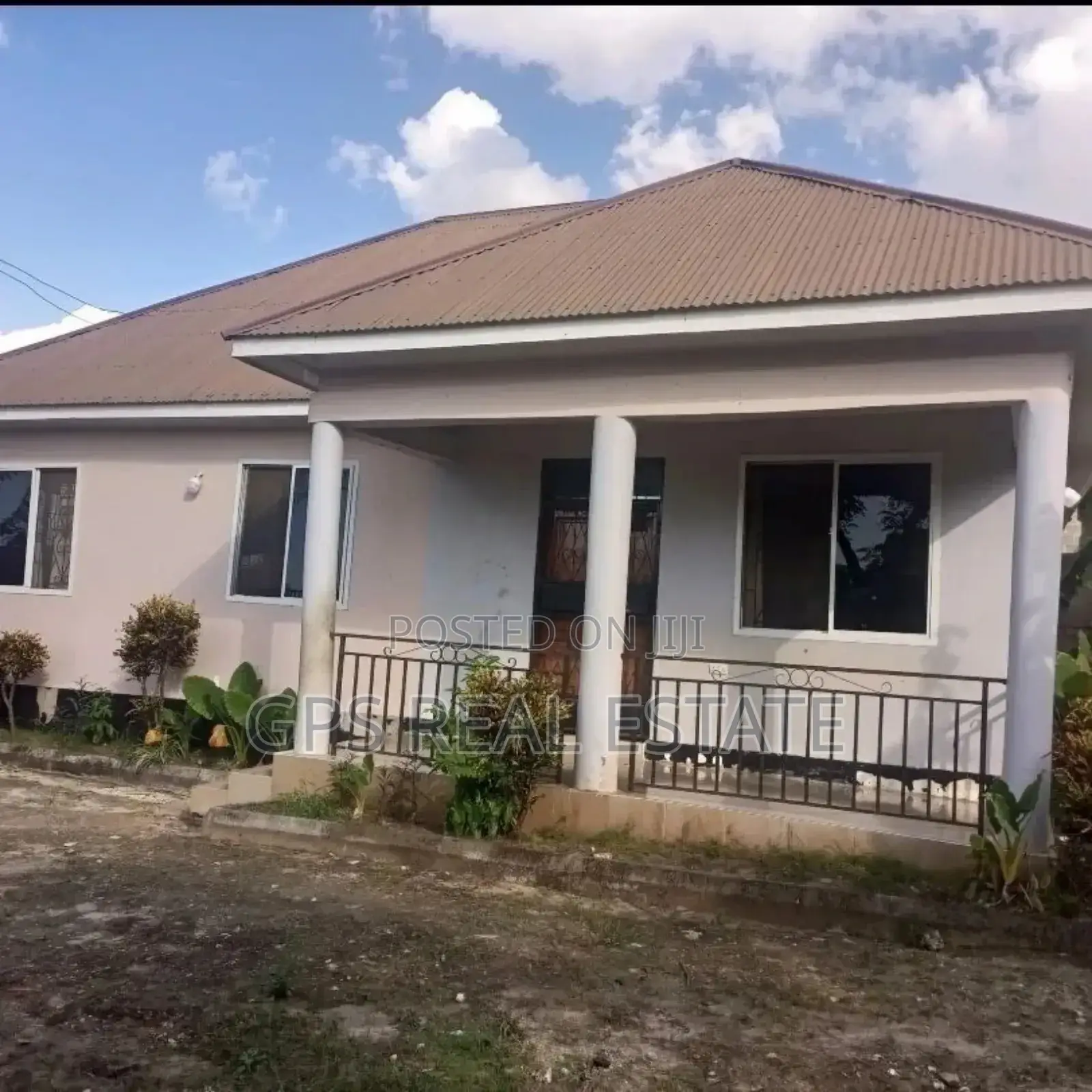 3bdrm House in Kilimahewa, Kinondoni for sale