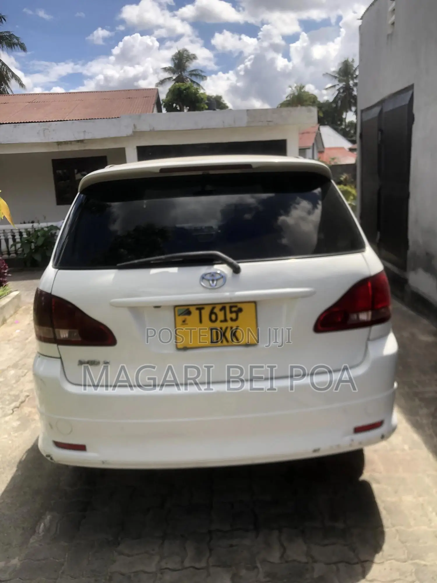 Toyota Ipsum 2001 White
