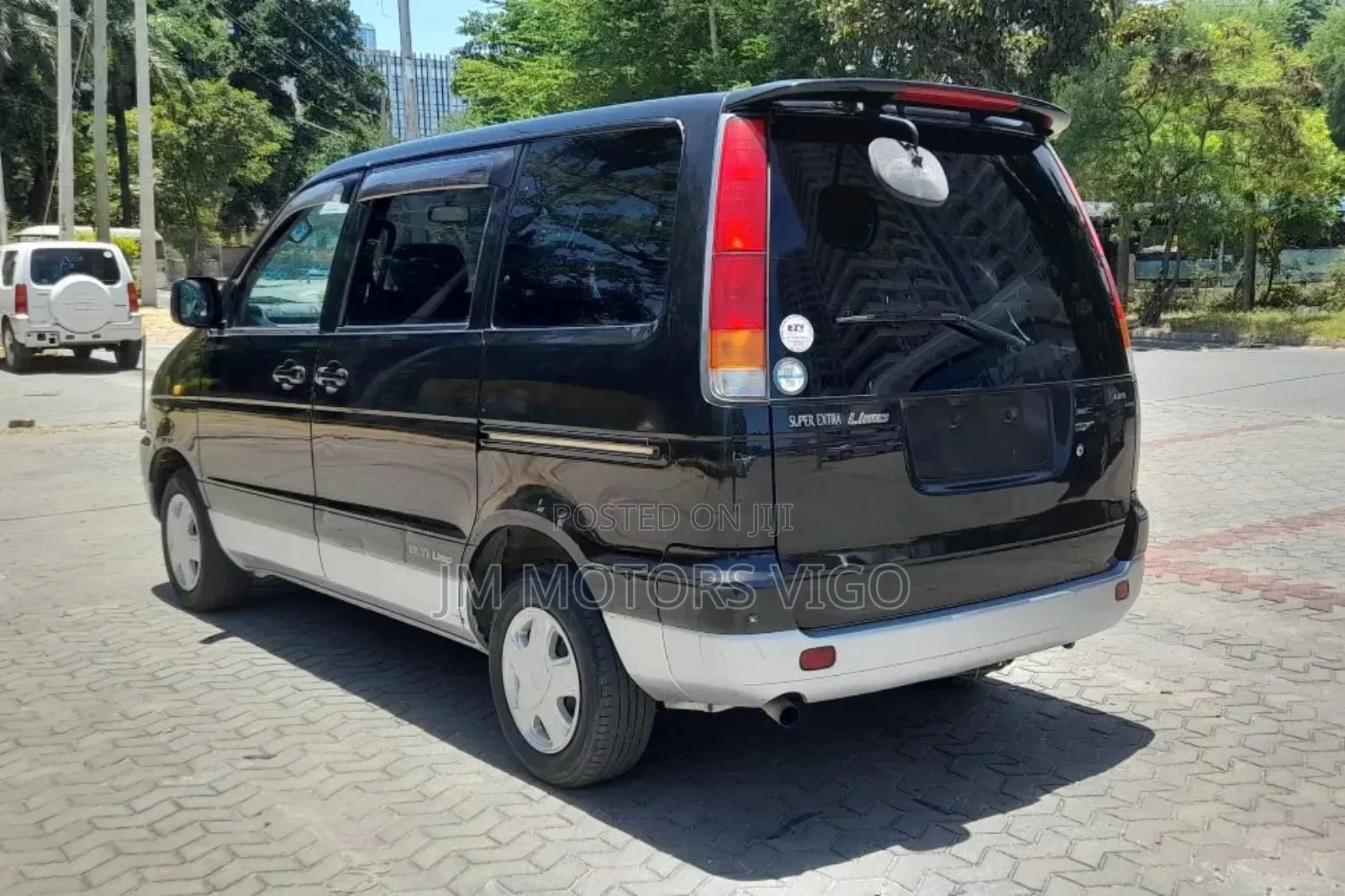 Toyota Noah 2001 Black