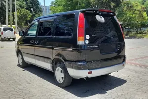 Toyota Noah 2001 Black