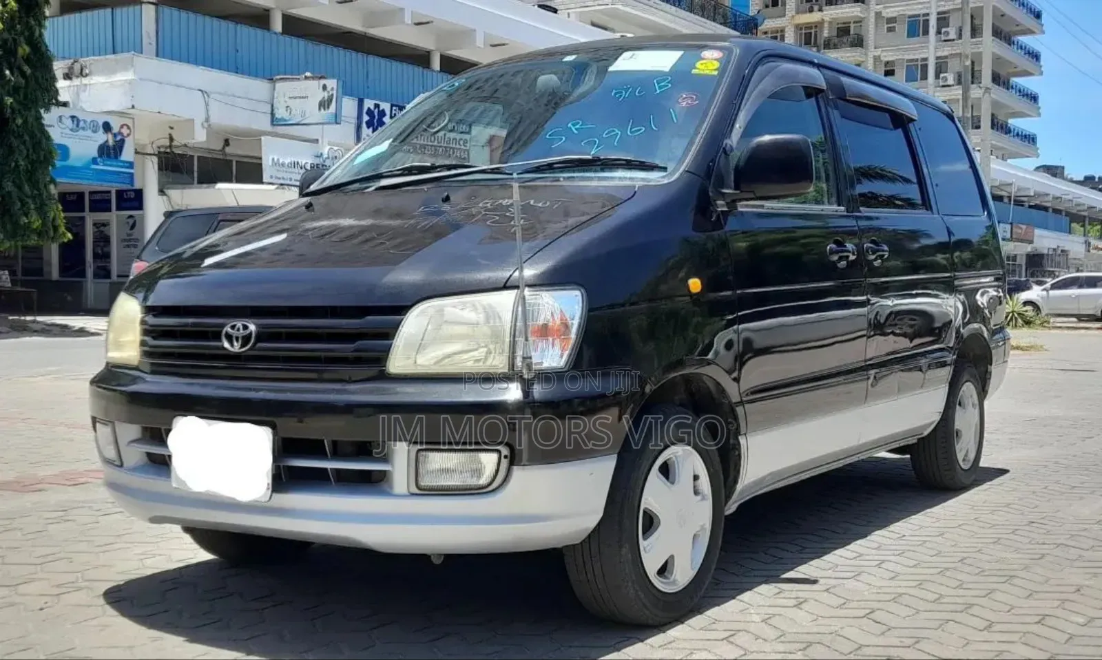 Toyota Noah 2001 Black