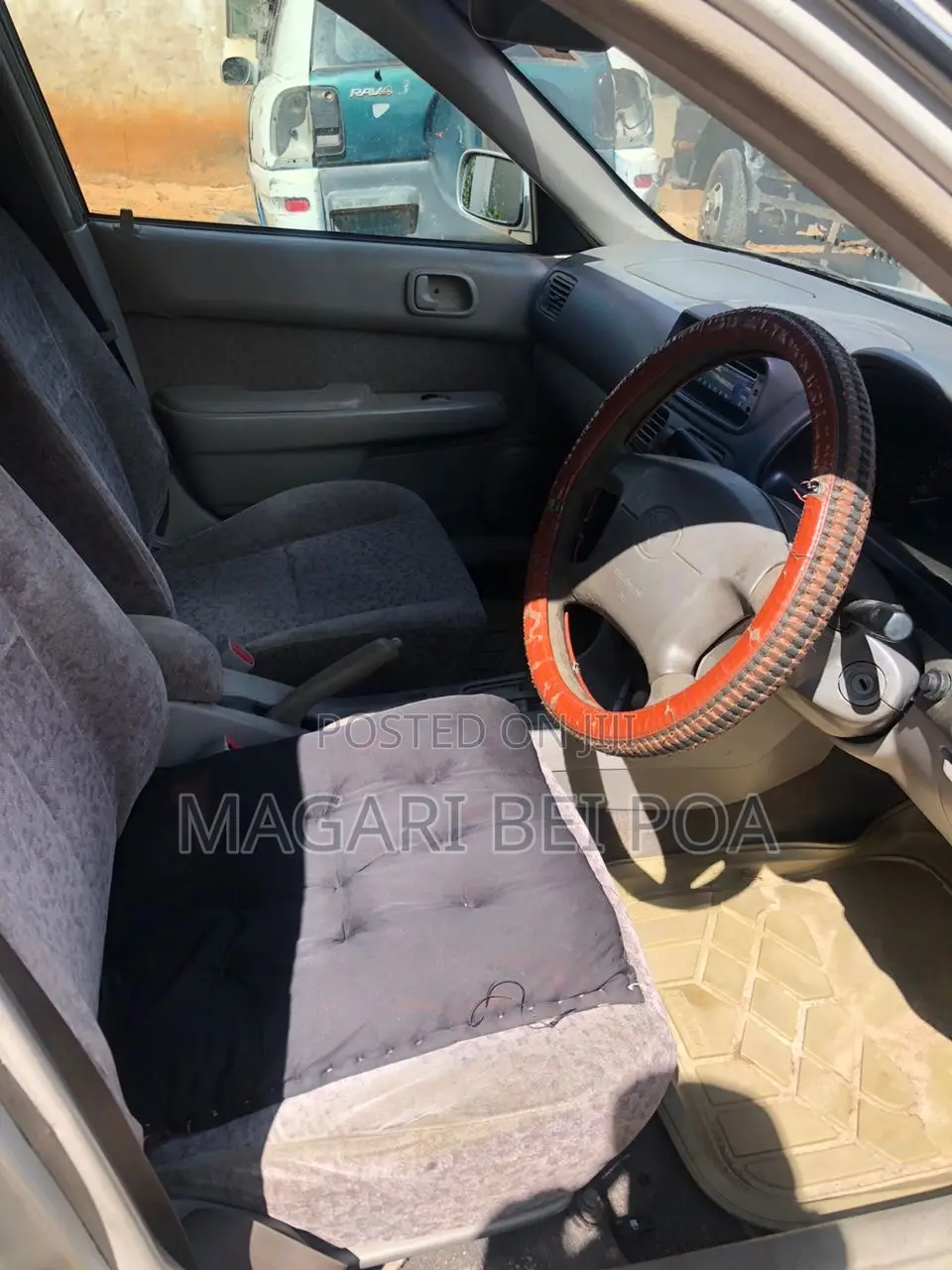 Toyota Corolla 2000 Silver