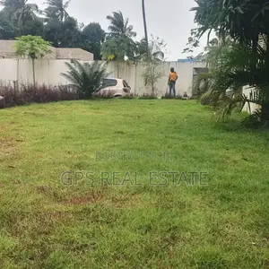 3bdrm House in Kibada, Kigamboni for sale