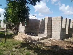 3bdrm Bungalow in Kigamboni Kibugumo for sale