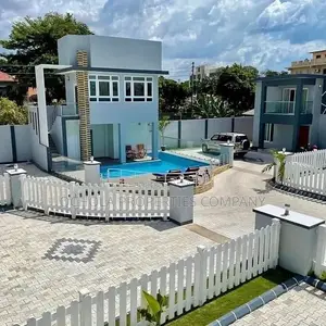 Furnished 5bdrm Villa in Oyster Bay for rent