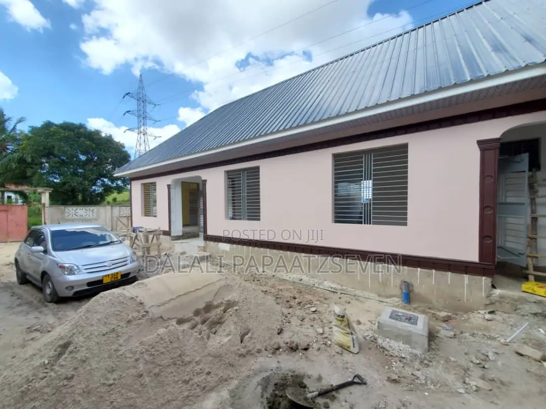 1bdrm Apartment in Dalalipapaatzseven, Kimara for rent