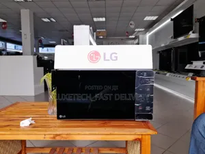 LG Digital Microwave Oven 20L (Ms2032gas)