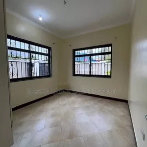 3bdrm House in Ununio, Bunju for rent
