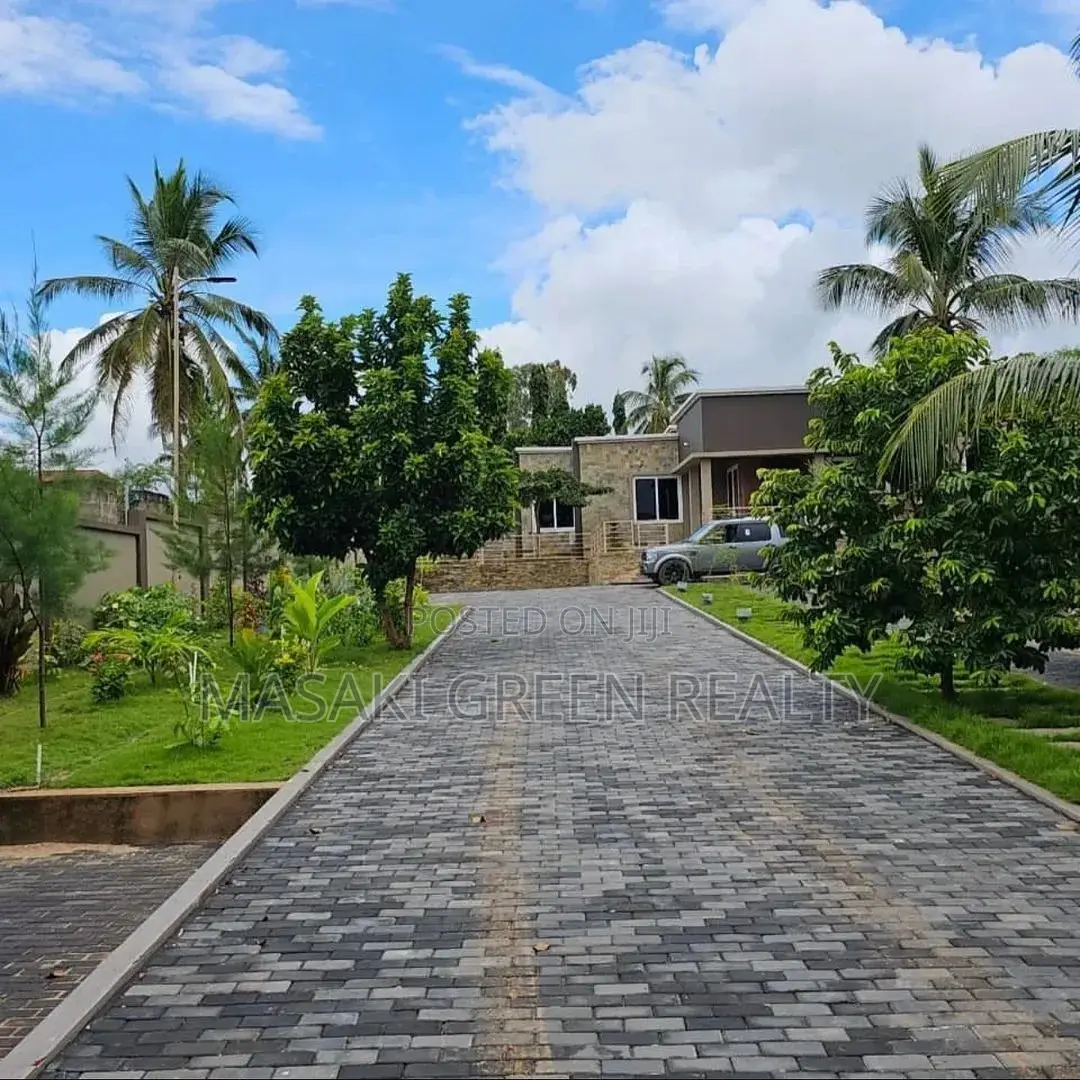 3bdrm House in Madale Estate, Kinondoni for sale