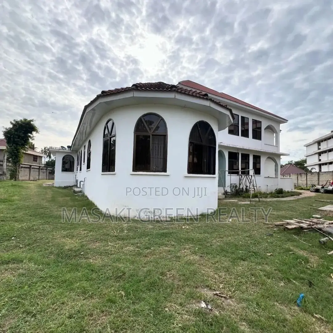4bdrm House in Bahari Beach Estate, Kinondoni for sale