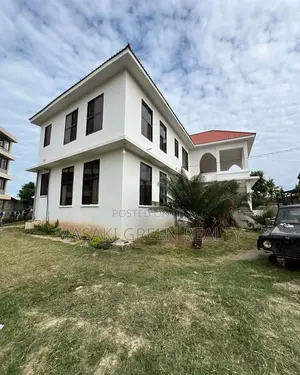 4bdrm House in Bahari Beach Estate, Kinondoni for sale