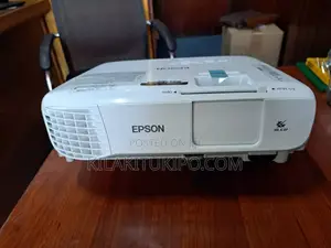 EPSON Powerlite Projector 108