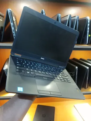 Laptop Dell Latitude E7470 8GB Intel Core I5 SSD 256GB