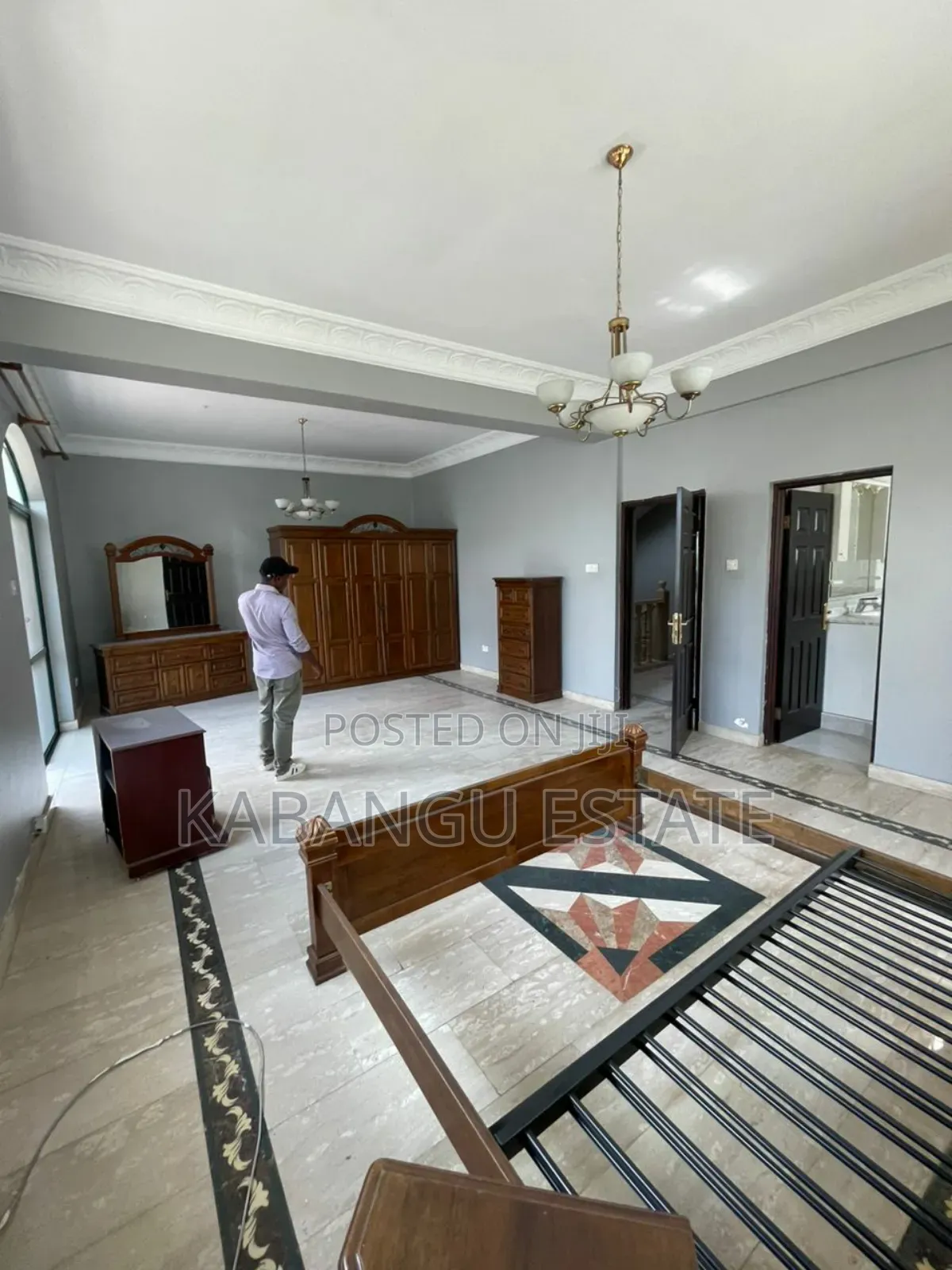 Furnished 4bdrm Villa in Oysterbay, Kinondoni for rent