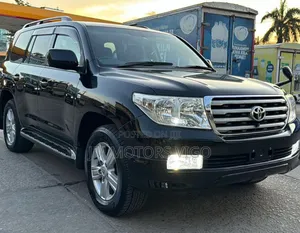 Toyota Land Cruiser 2008 Black