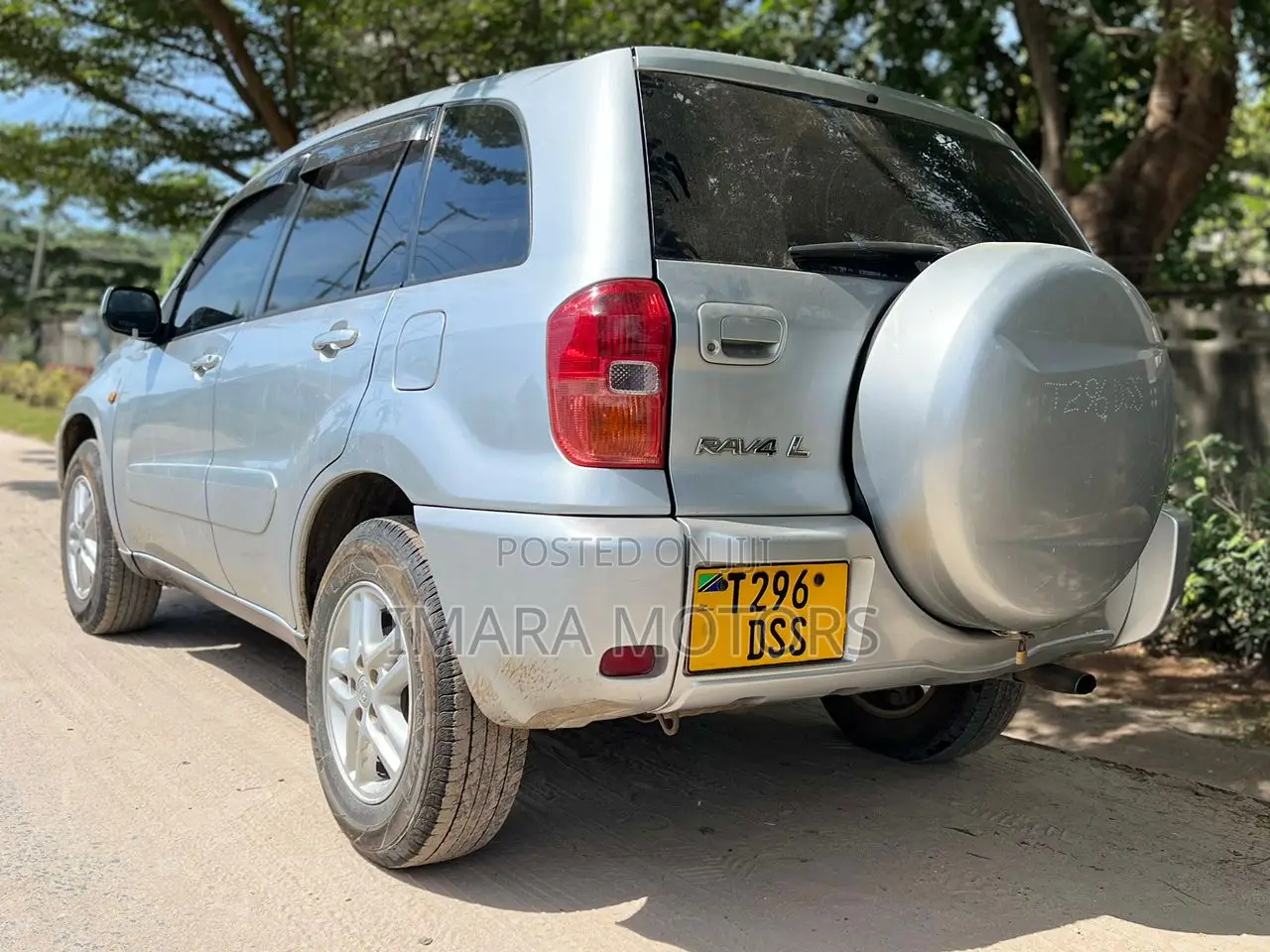 Toyota RAV4 Automatic 2000 Silver