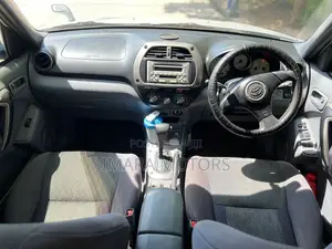 Toyota RAV4 Automatic 2000 Silver