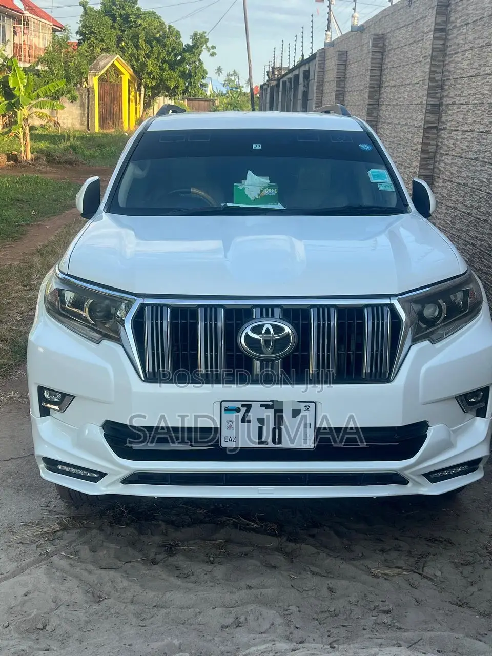 Toyota Land Cruiser Prado 2.7 i 2011 White