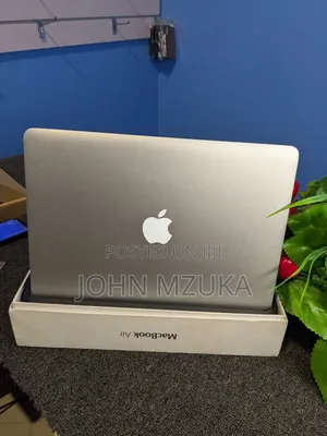 Laptop Apple MacBook Air 2013 4GB Intel Core I5 SSD 128GB