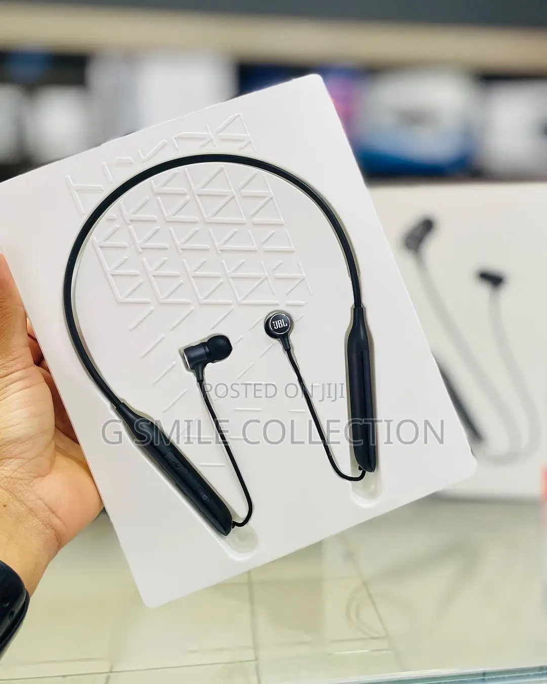 JBL Live 220 Bt Neckbands