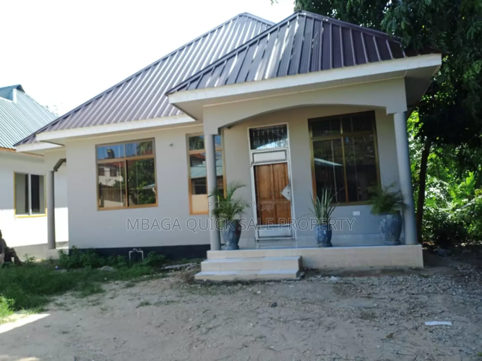 2bdrm Apartment in Leaders, Kiomoni for rent
