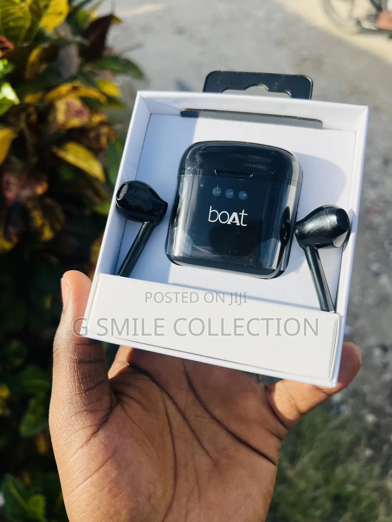 Boat Airdopes 131 Earbuds