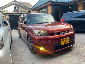 Toyota Corolla Rumion 2009 Brown