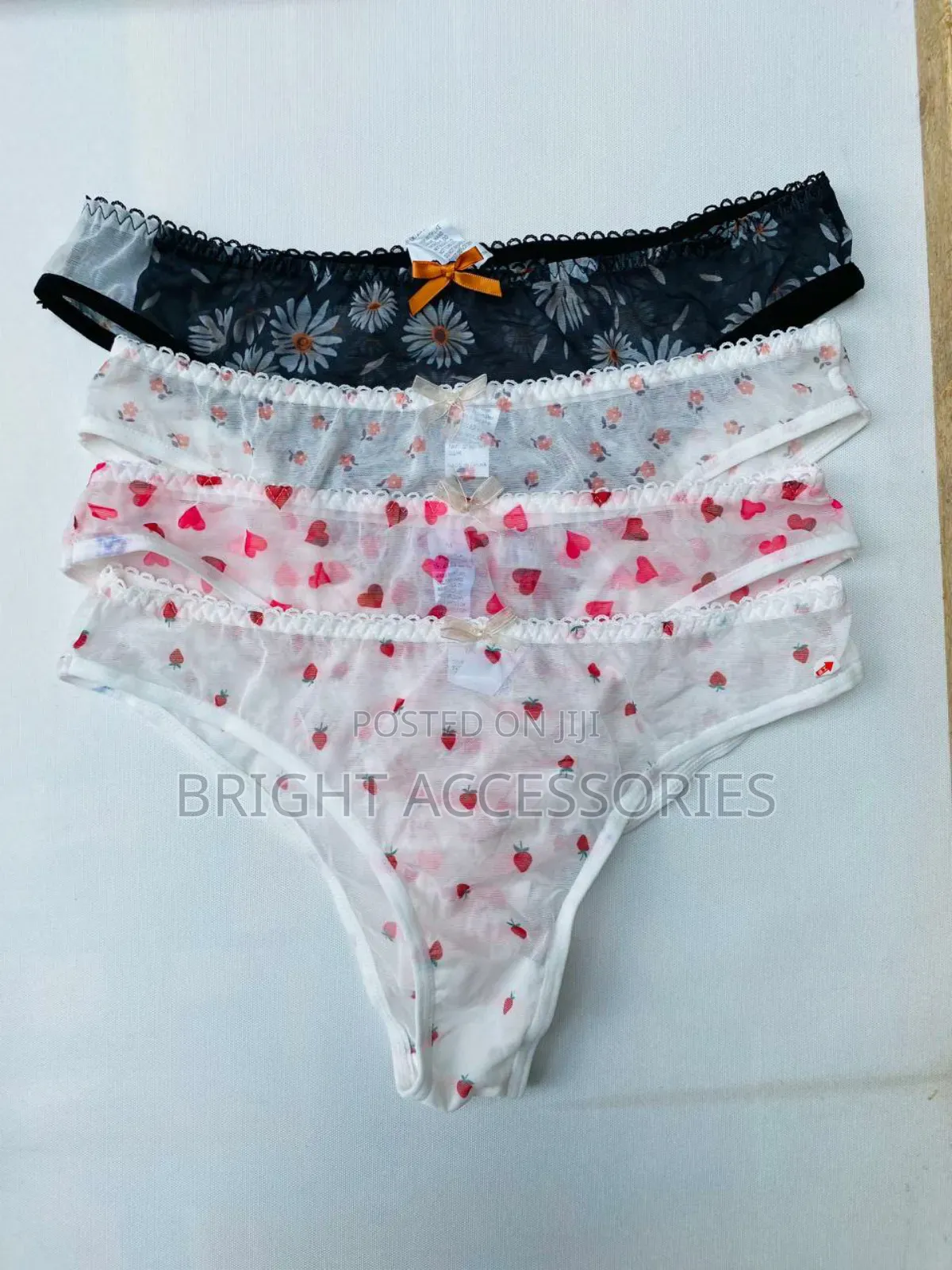 Bikini/ Chupi