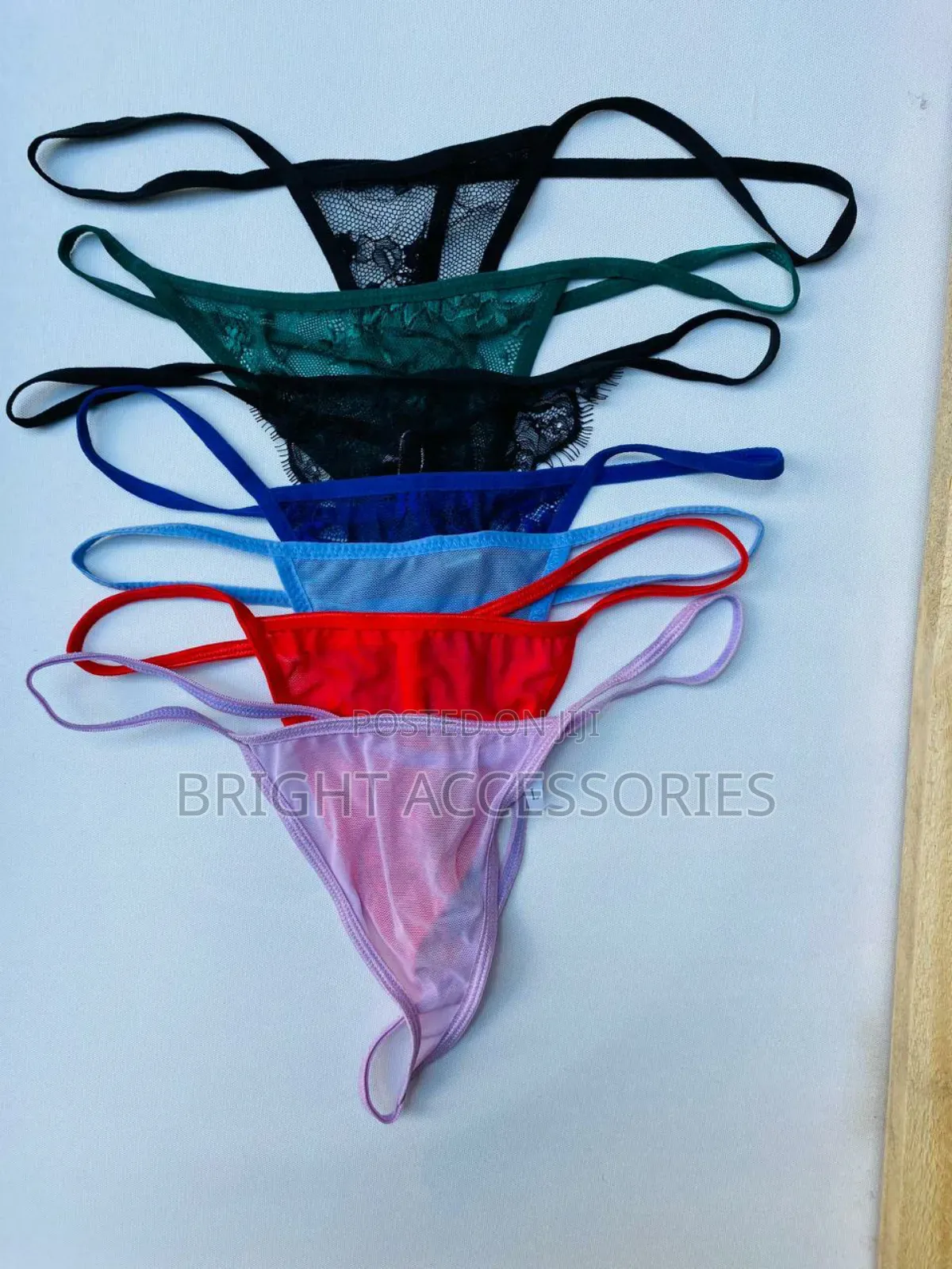 Bikini/ Chupi