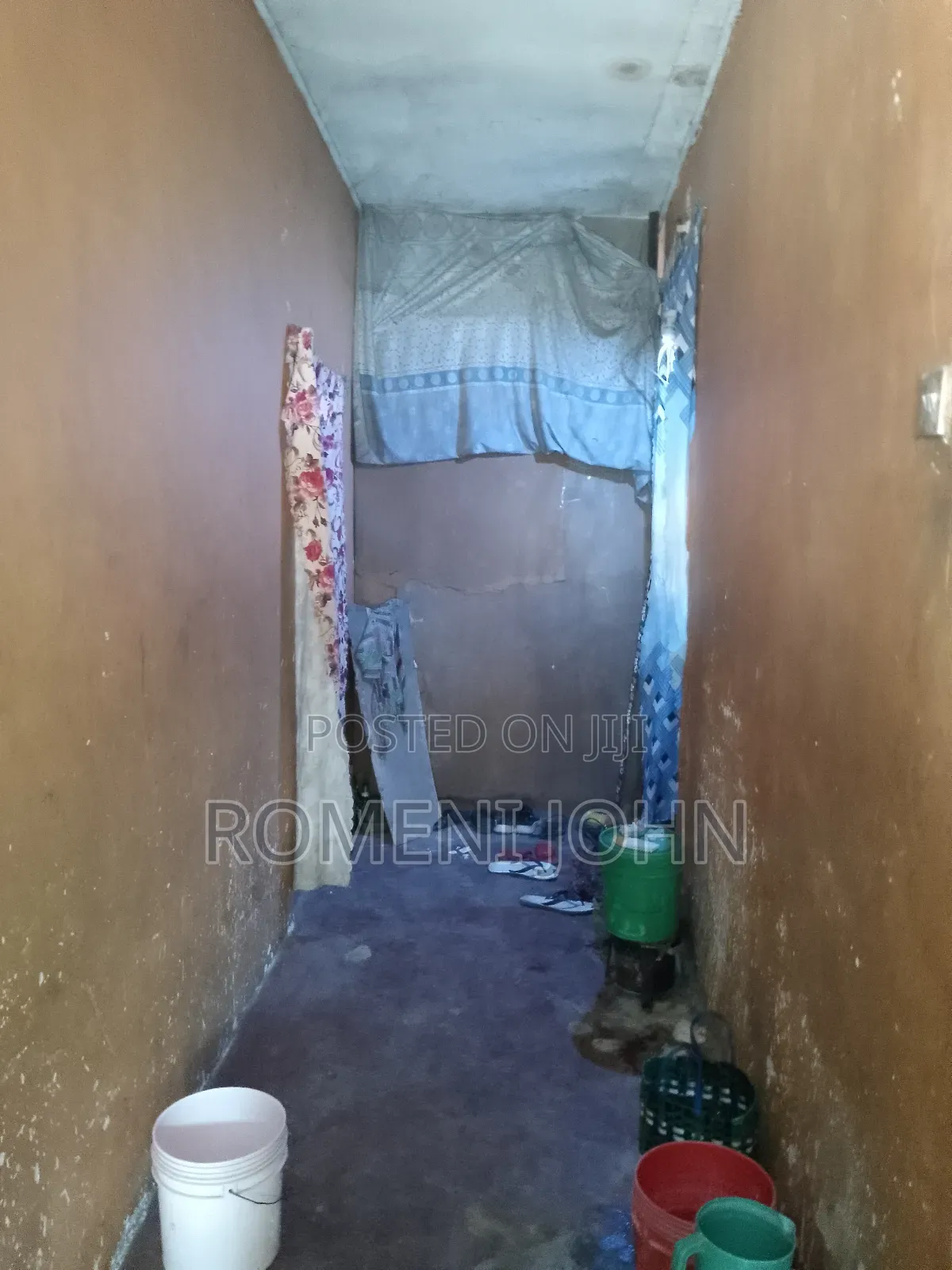 8bdrm Apartment in Tanzania Daresalaam, Ilala for sale