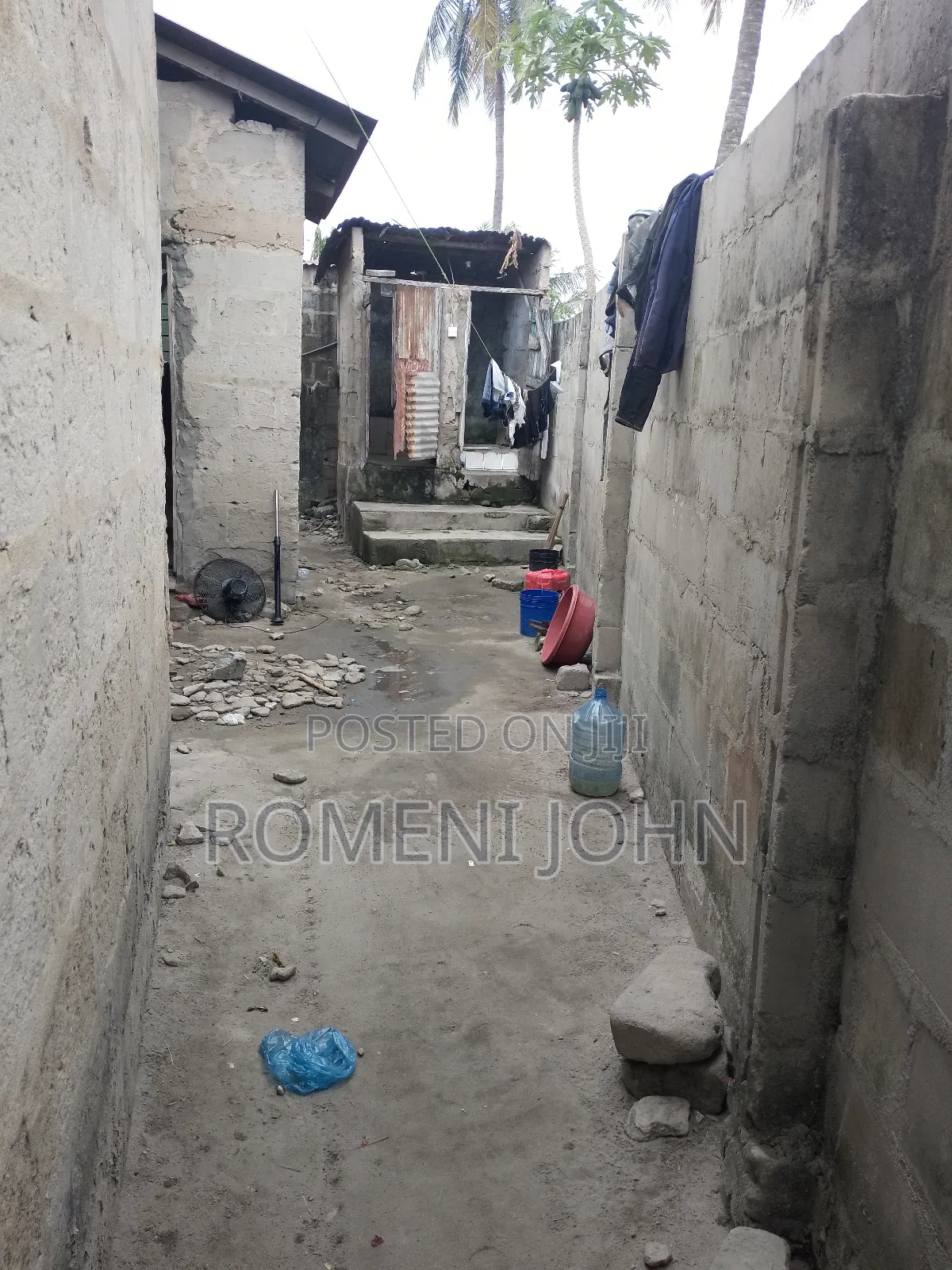5bdrm Apartment in Tanzania Daresalaam, Ilala for sale