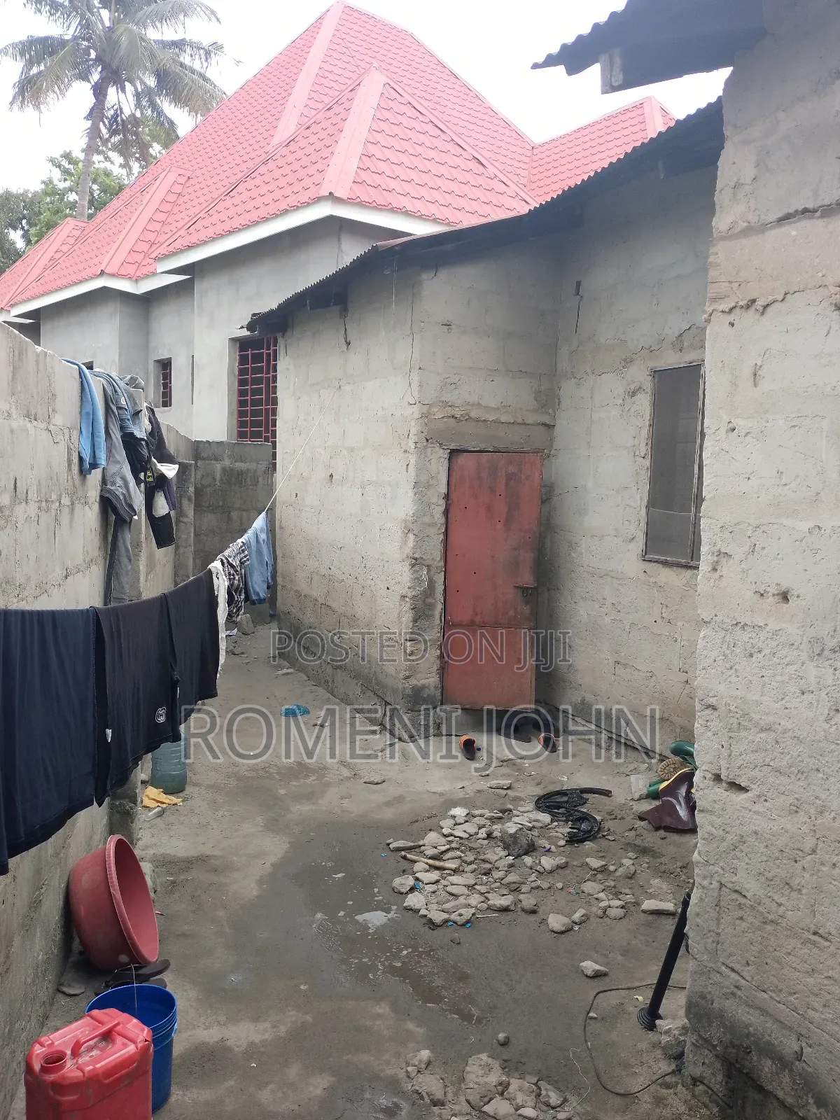 5bdrm Apartment in Tanzania Daresalaam, Ilala for sale