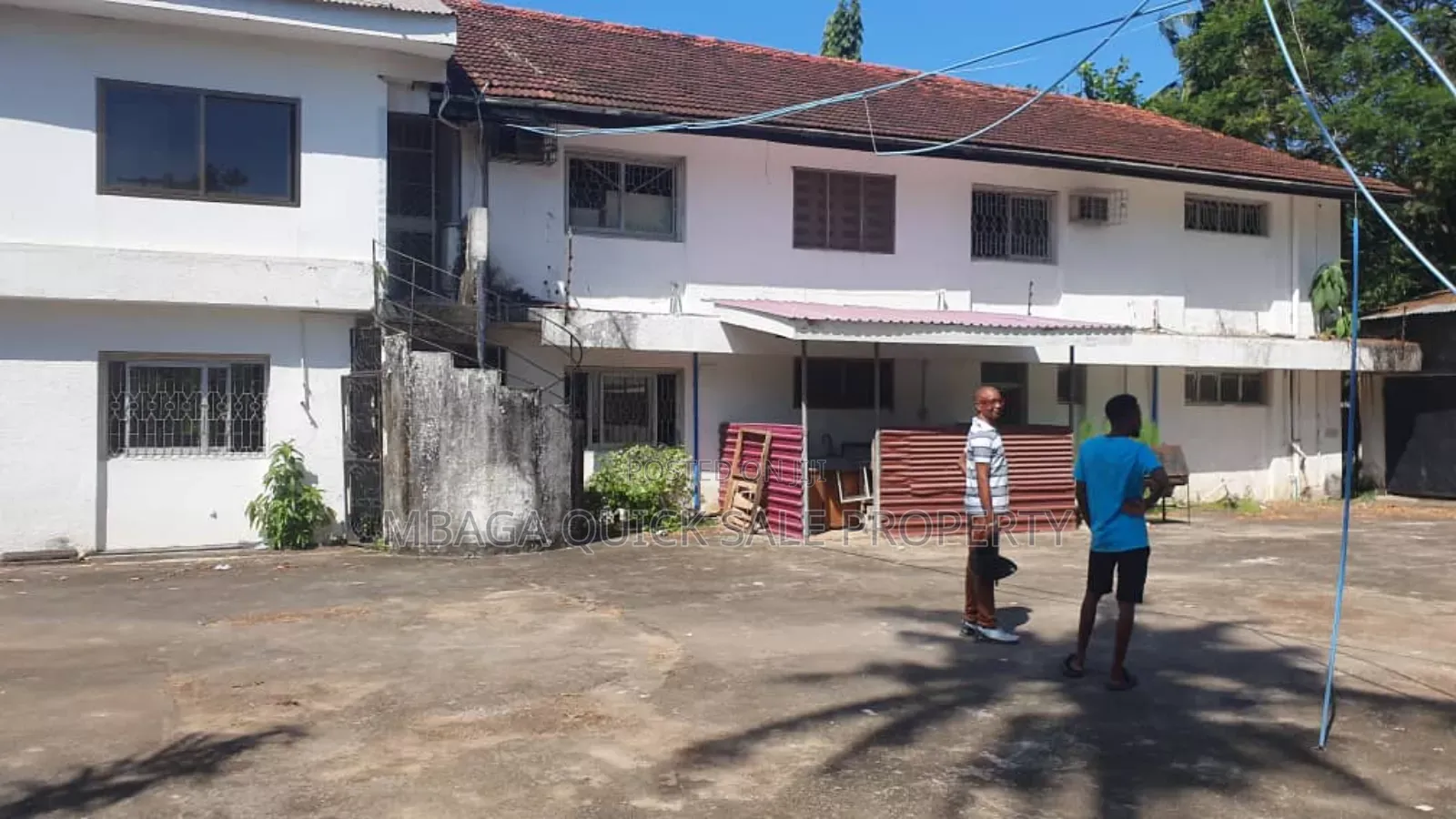 13bdrm House in Avocado, Mikocheni for rent