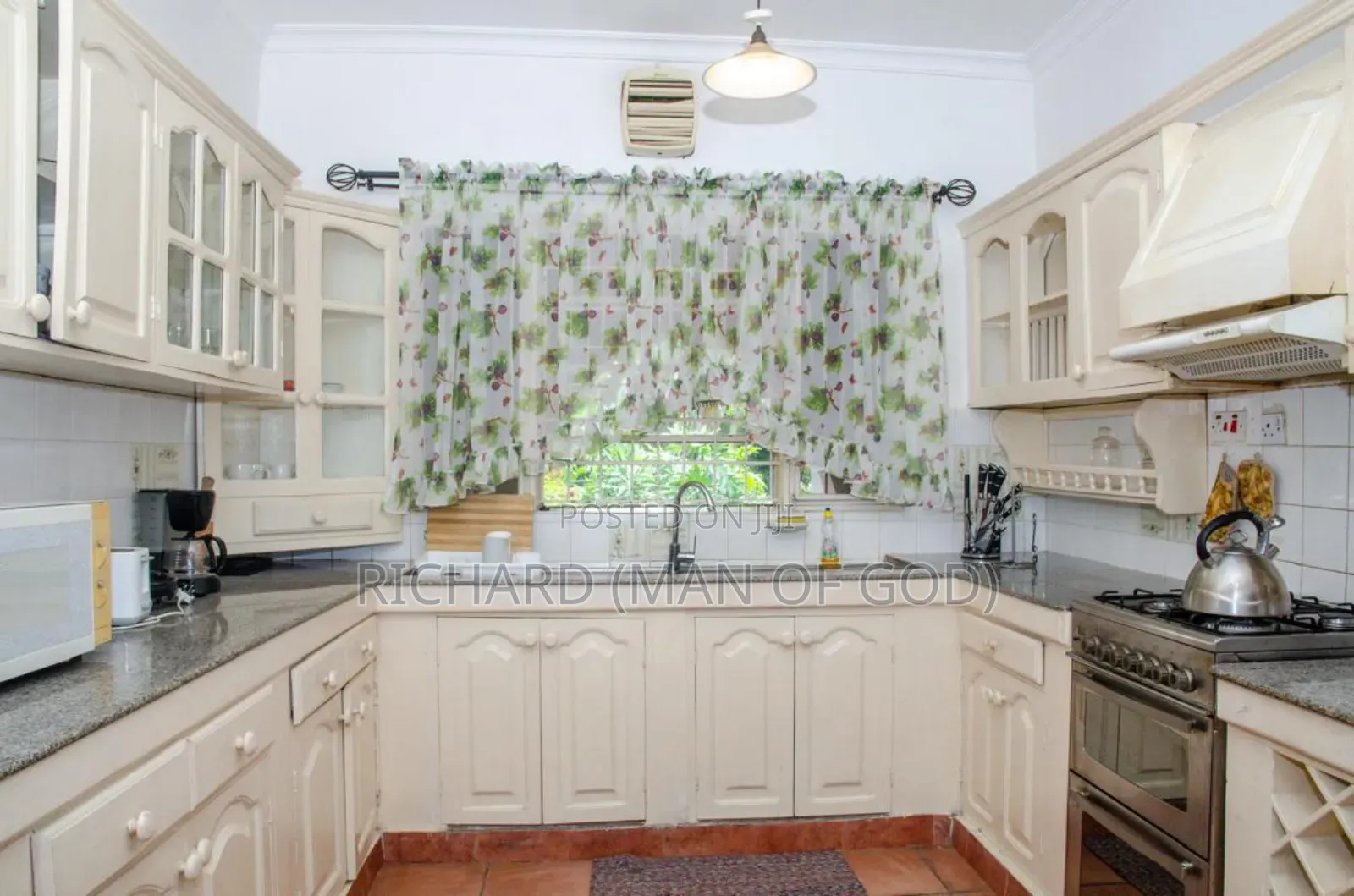 Furnished 5bdrm Bungalow in Arusha for rent