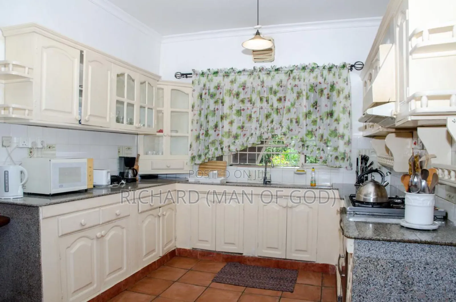 Furnished 5bdrm Bungalow in Arusha for rent