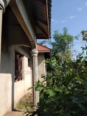 6bdrm House in 2 House At Soweto, Moshi Urban for sale