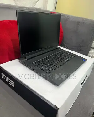 New Laptop Alienware M17x R2 32GB Intel Core i7 HDD+SSD 1T