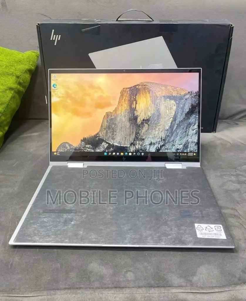 New Laptop HP Envy X360 8GB Intel Core I7 SSD 512GB
